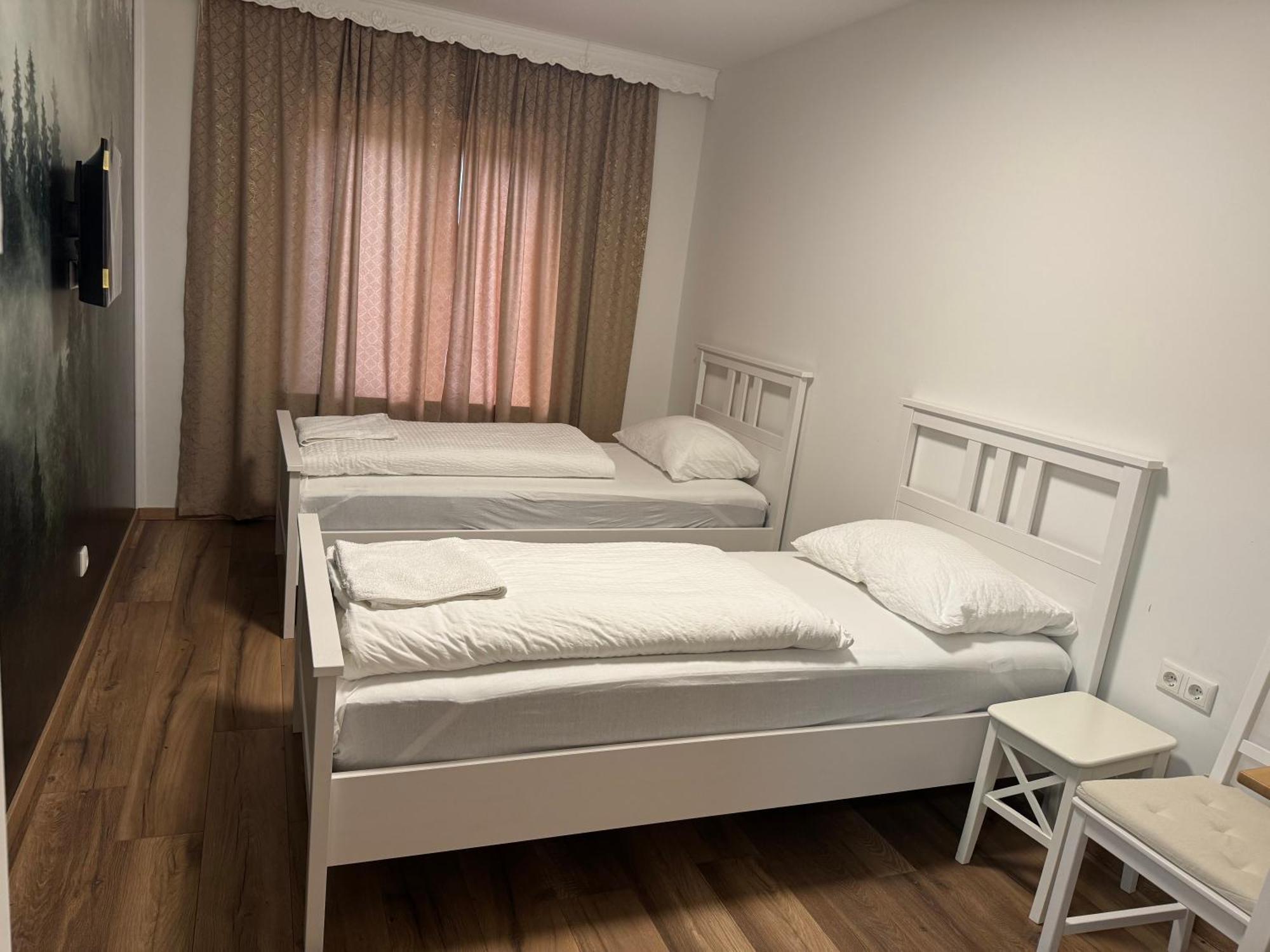 Pension Amedy Lubeck Ngoại thất bức ảnh